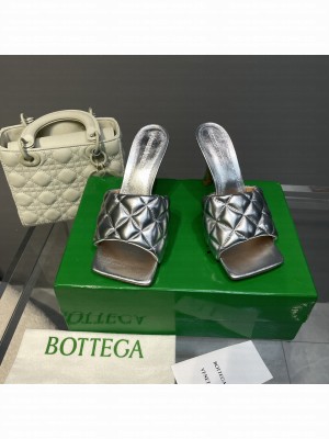 BOTTEGA VENETA Lido Intreccio metallised leather 9cm mules Silver