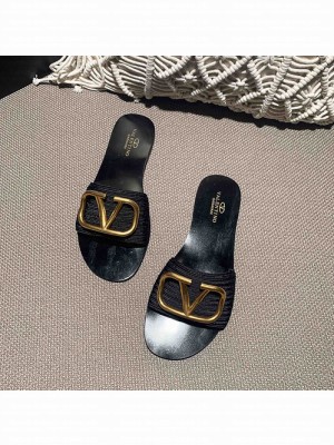 VALENTINO VLOGO SIGNATURE SLIDE SANDALS 2021 03 Black