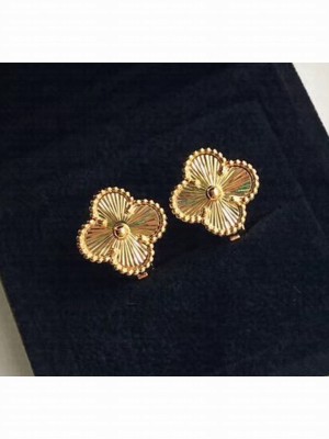 Van Cleef & Arpels Gold Earrings 24 2020 Collection