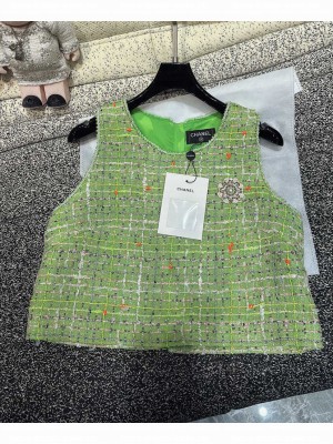 Chanel Women's Tweed Vest Green