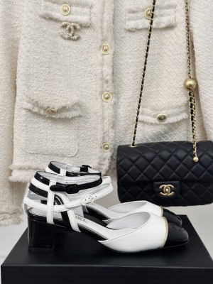 Chanel calfskin 4.5cm Chunky Heel sandals White