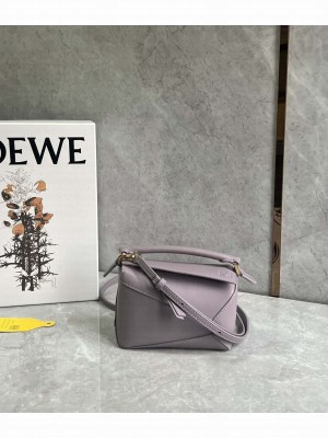Loewe Puzzle Bag 18cm Leather 0680 Purple 