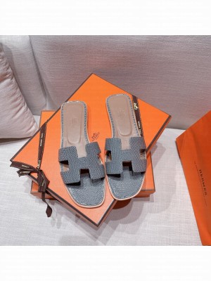 Hermes Oran Flat slippers with Lizard pattern Gray 069 2021 Collection