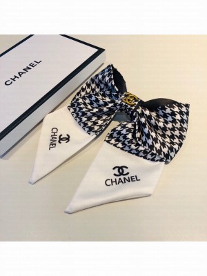 Chanel Hair Grips CH046 2022 Collection