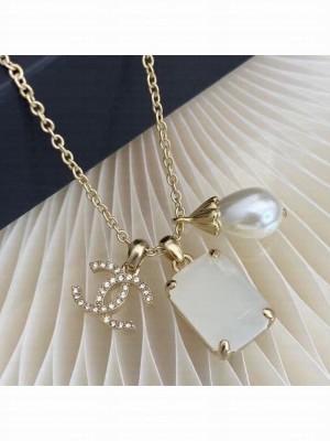 Chanel Crystal Necklace Stone White Spring/Summer 2021 Collection