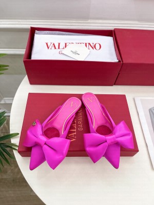 VALENTINO UN CHÂTEAU BOW FLAT MULES SATIN PURPLE