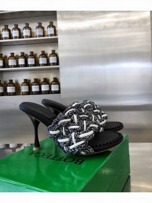 BOTTEGA VENETA  Black/White Mule