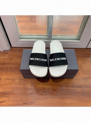 Balenciaga Unisex Pool Slide Sandal 31