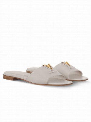 Louis Vuitton Women's LV Capri Flat Mule 1ACTNB Gray
