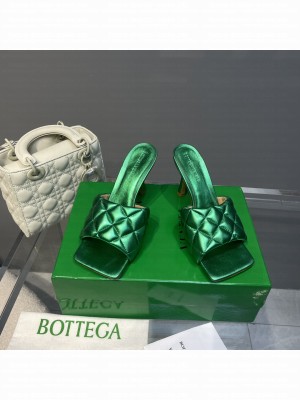 BOTTEGA VENETA Lido Intreccio metallised leather 9cm mules Green
