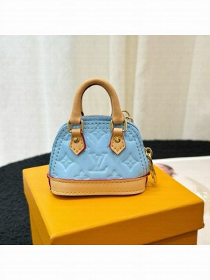 Louis Vuitton Micro Alma Vernis Key Holder M01705
