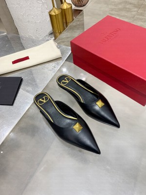 Valentino Garavani Roman Stud Mule in calfskin with maxi stud embellishment black