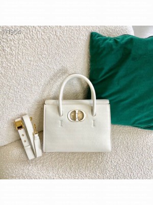 Christian Dior 30 Montaigne St. Honore Bag 25cm Grained Calfskin Leather Cruise 2021 Collection, White