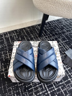 Dolce & Gabbana Man's Calfskin Slide sandals 014