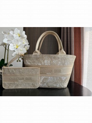 Dior HAT BASKET BAG White and Gold-Tone Macrocannage Embroidery M1328CEB