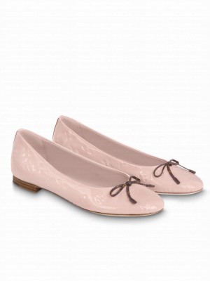 Louis Vuitton Women's Nina Flat Ballerina 1ABGLC Light Pink