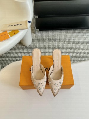 Louis Vuitton Blooming Slide 5.5/7.5cm in Satin and Strass Beige Mule