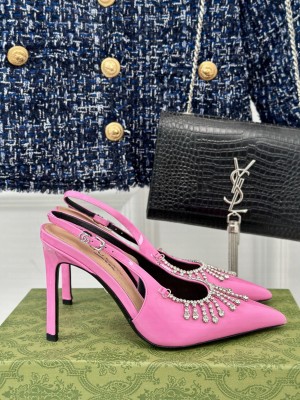 Gucci Women's Pink Patent Leather 12cm Rhinestone Chain Pumps 