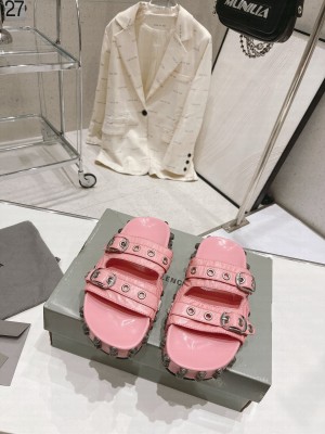 Balenciaga Cagole Flat Slide Sandals in Crinkle Shiny Leather 2023 05