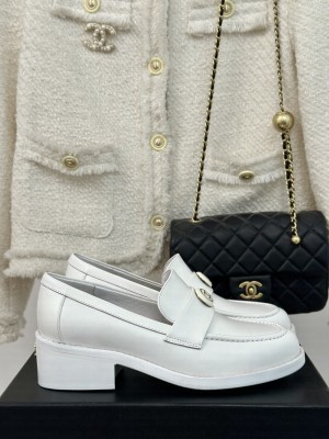 Chanel Calfskin Loafers White 2024