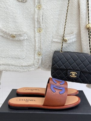 Chanel Lambskin Slippers brown/purple 2025