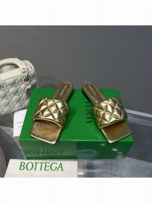 BOTTEGA VENETA Intreccio metallised leather Lido Flat Sandal Gold