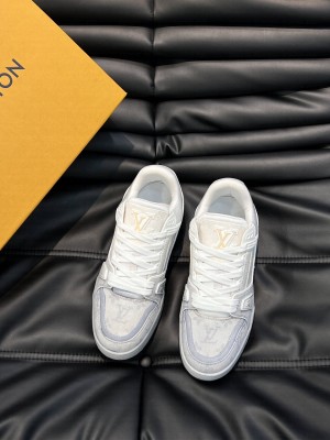 Louis Vuitton Men's LV Trainer Sneakers 2023 043