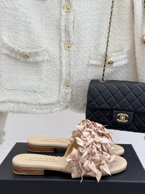 Chanel Mules Suede Kidskin & Strass G46231 Beige