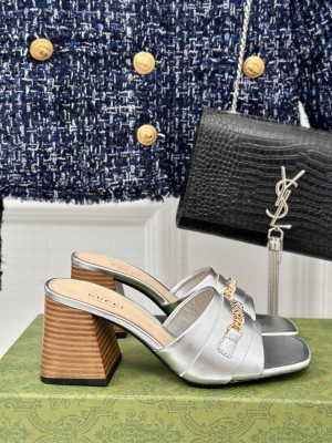 Gucci Signoria Slide Sandals 786595 Silver leather 2024