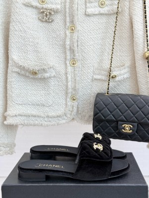 Chanel Velvet Flat Slides Sandal with Foldover G45474 Black 2025
