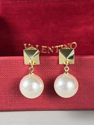 Valentino Earrings V033