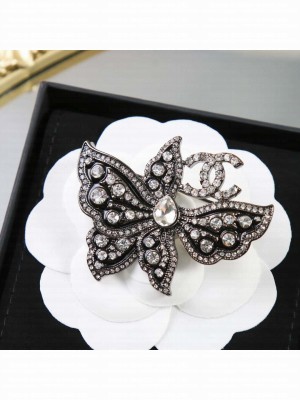Chanel Women's Brooch AB1157