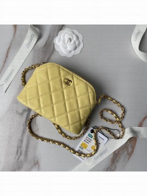CHANEL CLUTCH WITH CHAIN AP4000 yellow