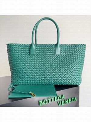 Bottega Veneta Large intreccio leather tote bag 608811 Emerald Green