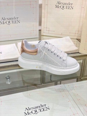 Alexander McQueen Oversized Platform Lace Up Creeper Sneakers Spring/Summer 2020 Collection, Gold