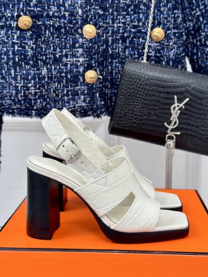 Hermes Elbe 9.5cm Heel sandal 01