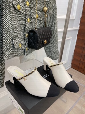 Chanel Heel 4.5cm Chain Mule White Spring 2022 Collection