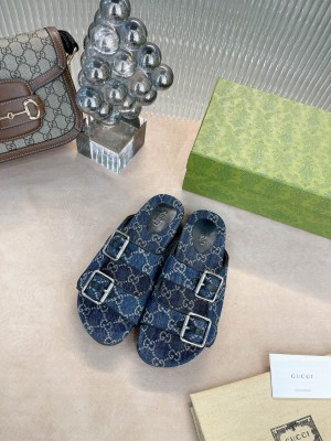 GUCCI Women's Multicolor slide sandal Canvas Blue 2021 Collection