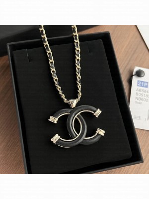 Chanel Women's Brooch AB1123