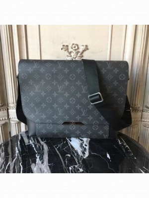 Louis Vuitton Messenger MM Explorer 39cm Bag Monogram Eclipse Canvas Fall/Winter 2017 Collection M40539, Black
