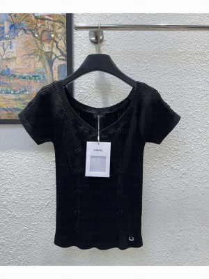 Chanel Women's Cropped Sweater With wide neckline Black