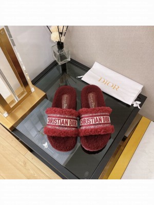Christian Dior DIOR CHEZ MOI SLIDE Cotton Embroidery and Shearling 02