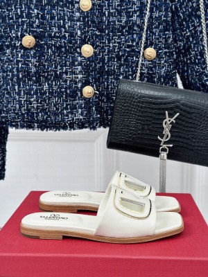 Valentino Garavani VLogo cut-out slide sandal in calfskin leather White