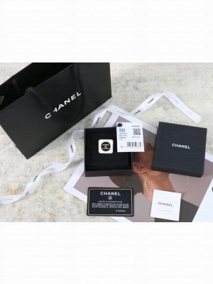 Chanel Women's Brooch AB1125