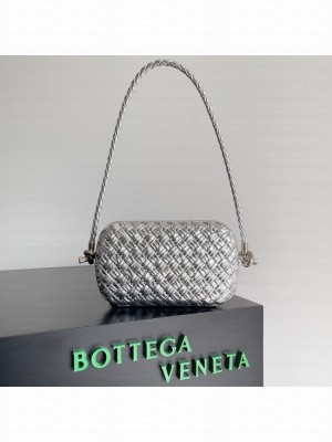 Bottega Veneta Knot With Chain A776662 gray