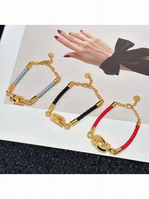 Christian Dior Women's CD LOCK Bracelet01017 2024