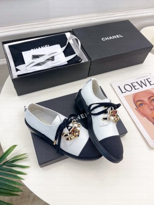 Chanel Calfskin & Grosgrain 3.5cm Lace-up Loafer White 2