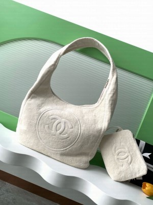 CHANEL Shopping Bag A7566 white
