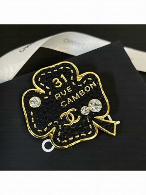 Chanel Women's Brooch AB1126