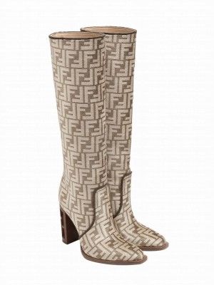Fendi Women's Cut 8W8348 Cream